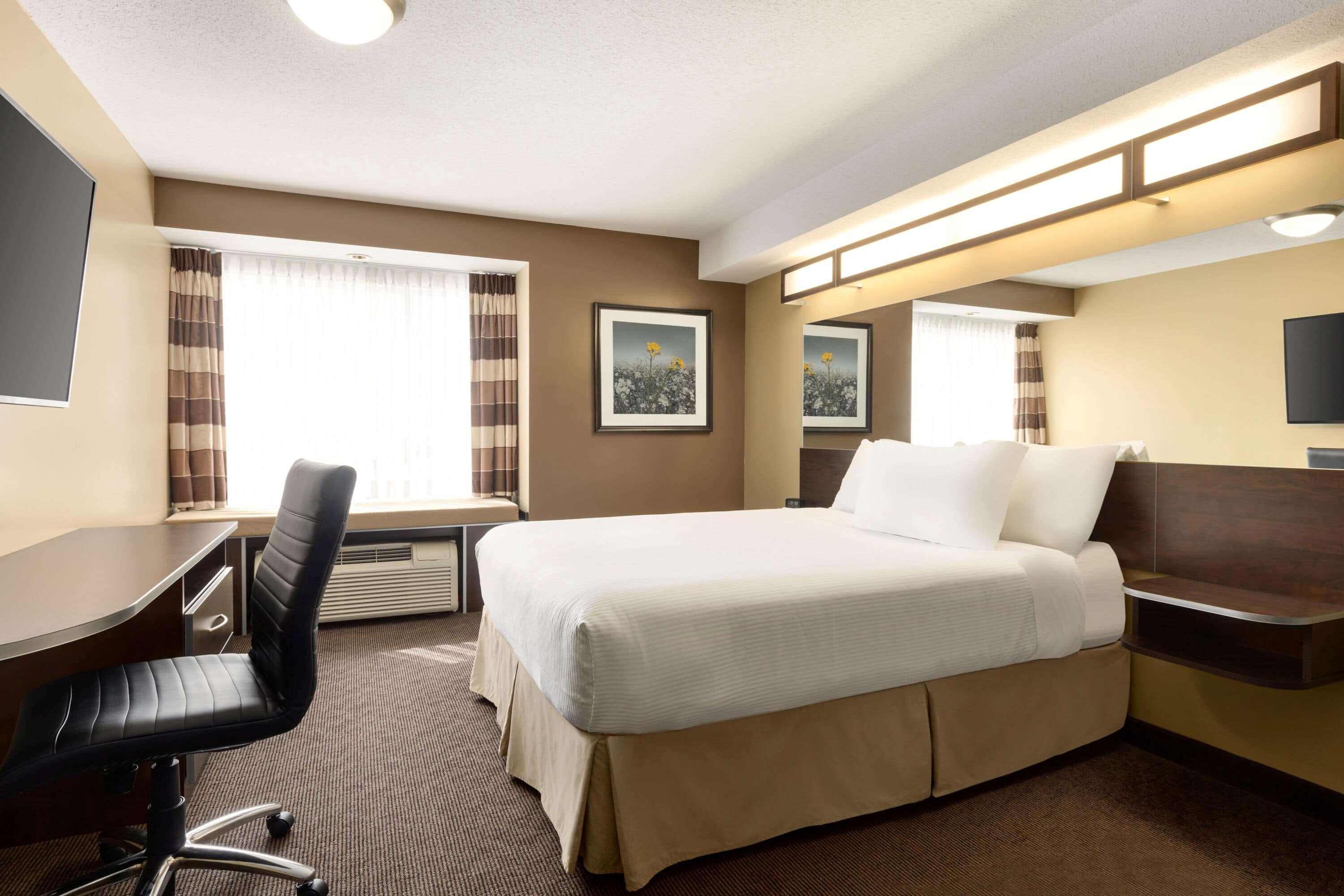 Microtel Inn & Suites By Wyndham Estevan Eksteriør billede