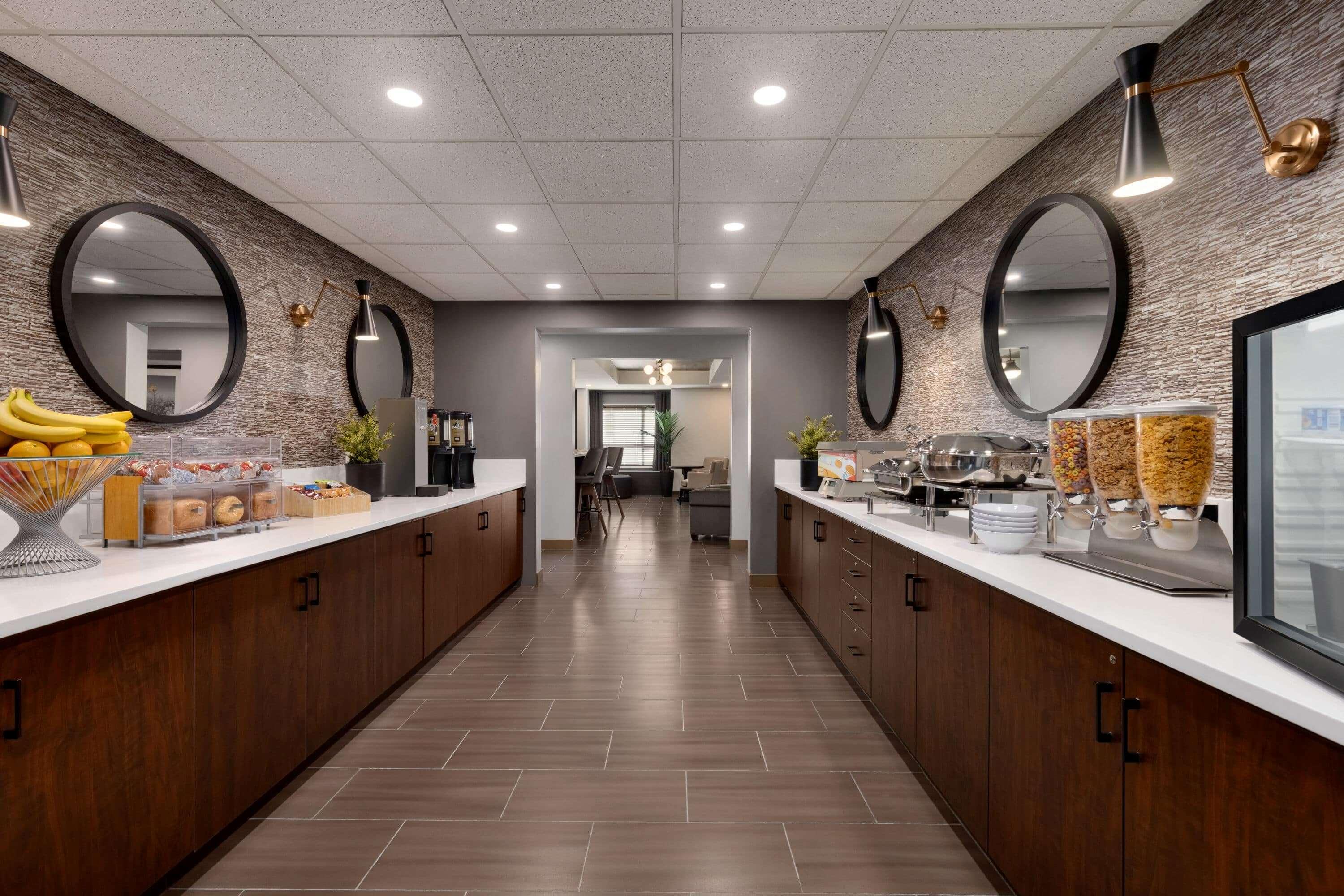 Microtel Inn & Suites By Wyndham Estevan Eksteriør billede
