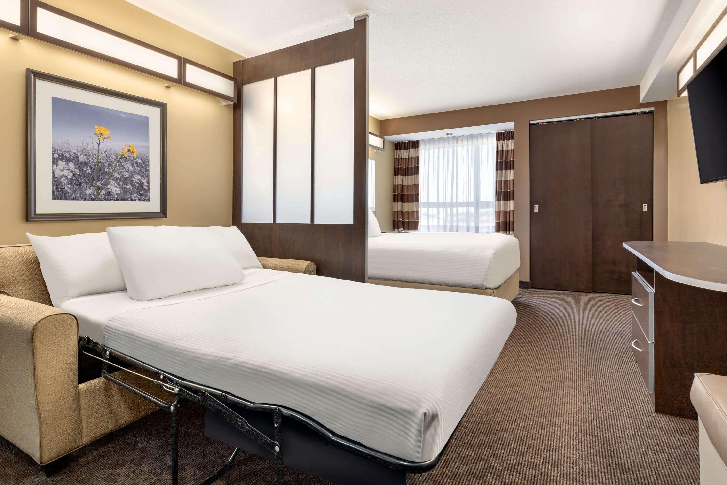 Microtel Inn & Suites By Wyndham Estevan Eksteriør billede