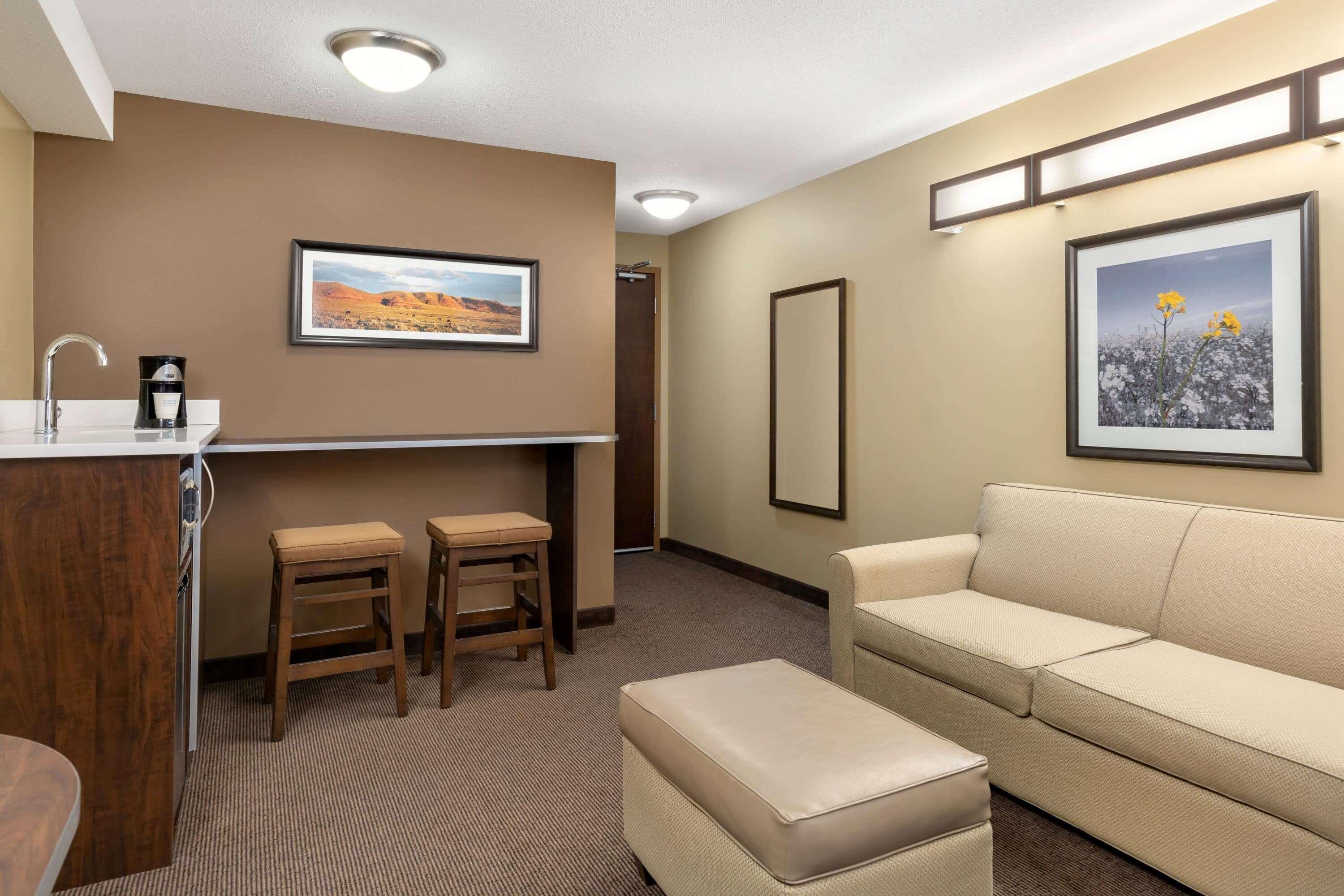 Microtel Inn & Suites By Wyndham Estevan Eksteriør billede