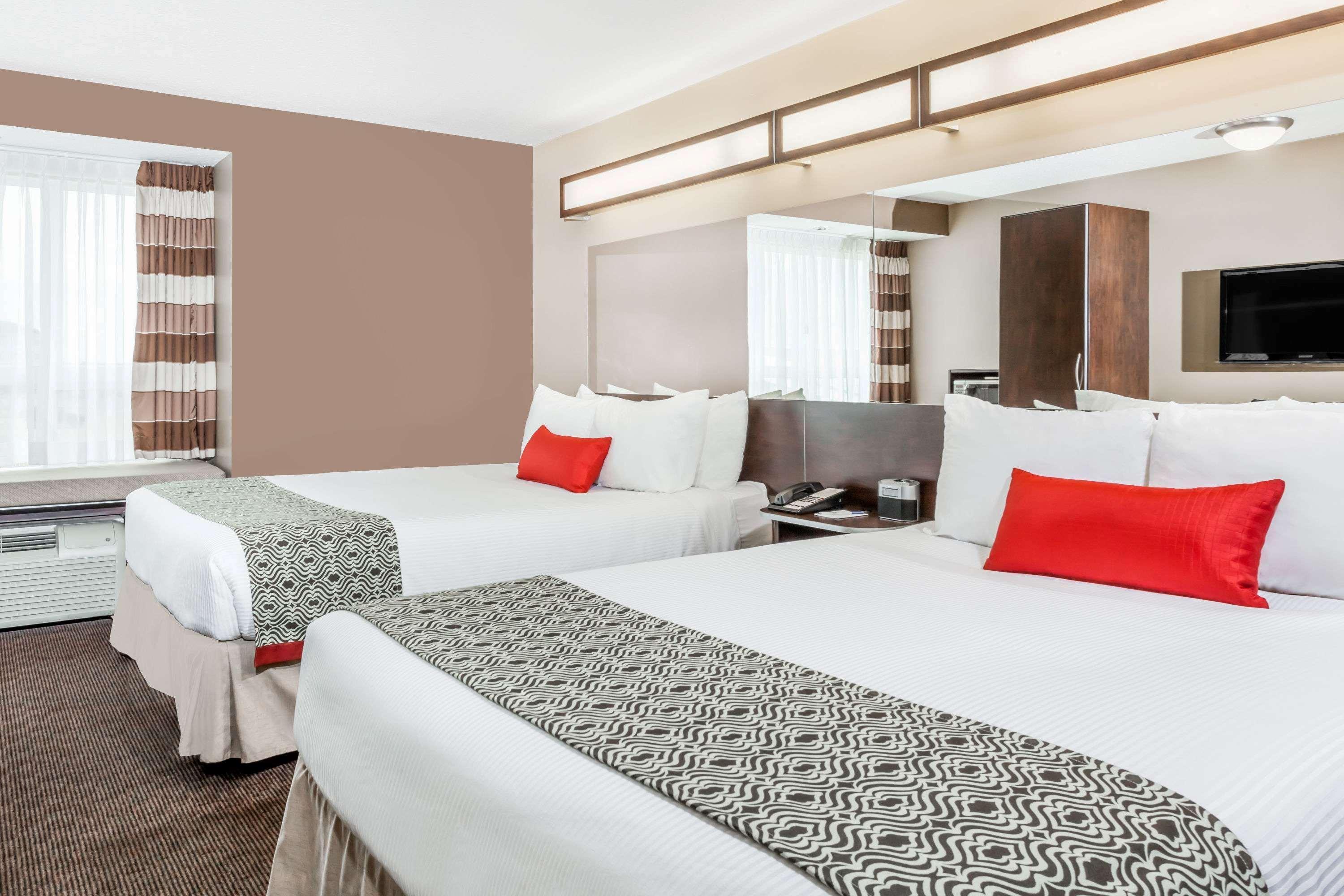 Microtel Inn & Suites By Wyndham Estevan Eksteriør billede