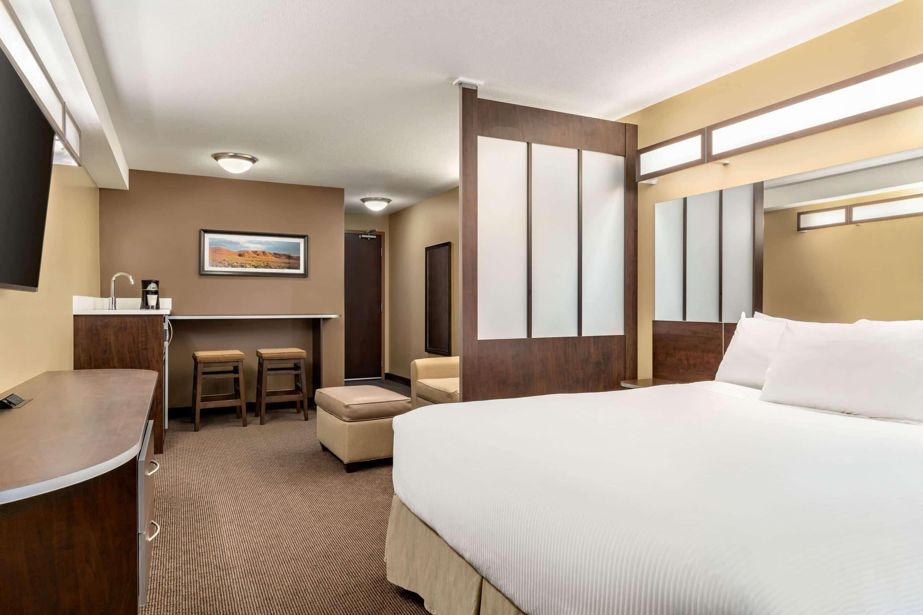 Microtel Inn & Suites By Wyndham Estevan Eksteriør billede
