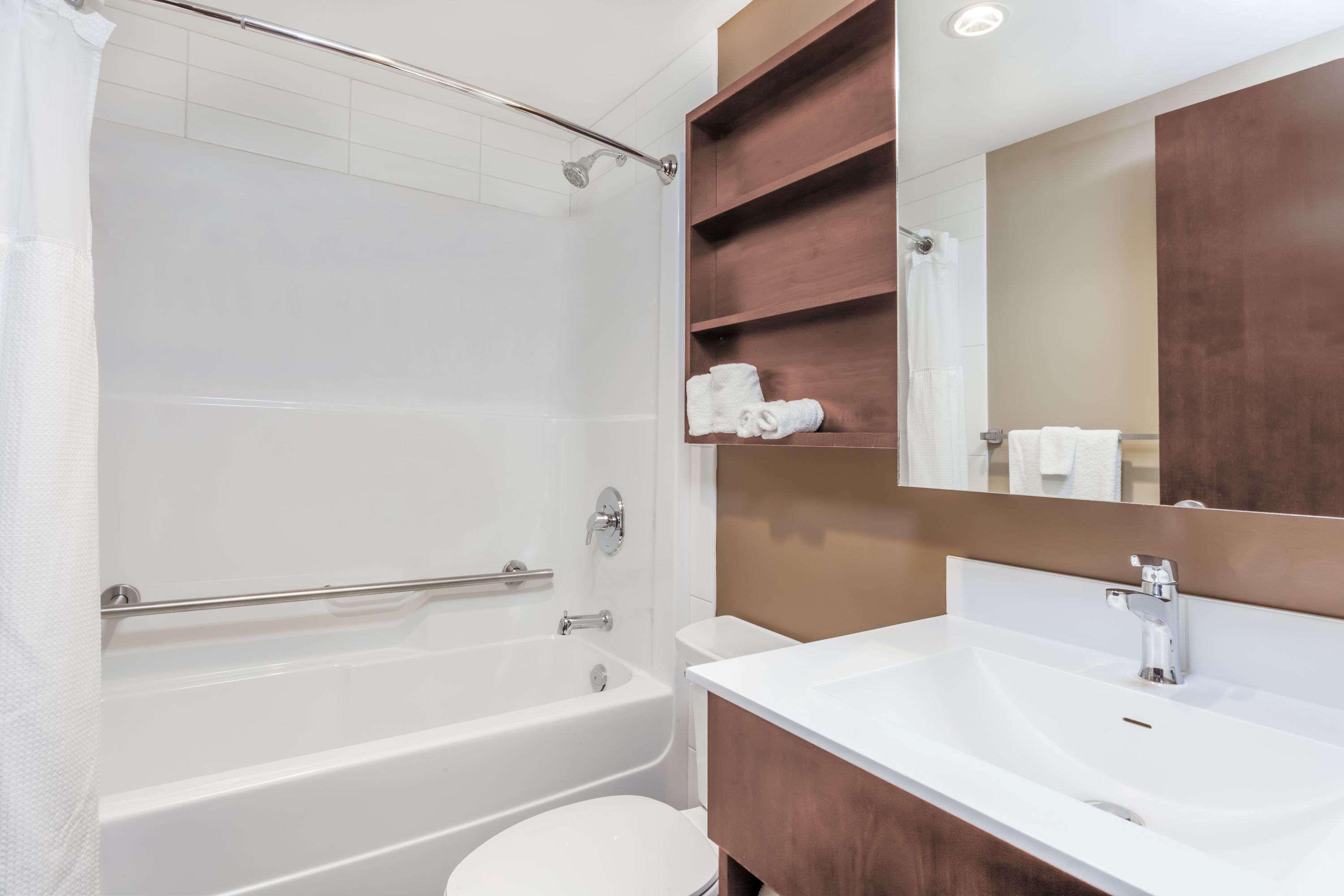 Microtel Inn & Suites By Wyndham Estevan Eksteriør billede
